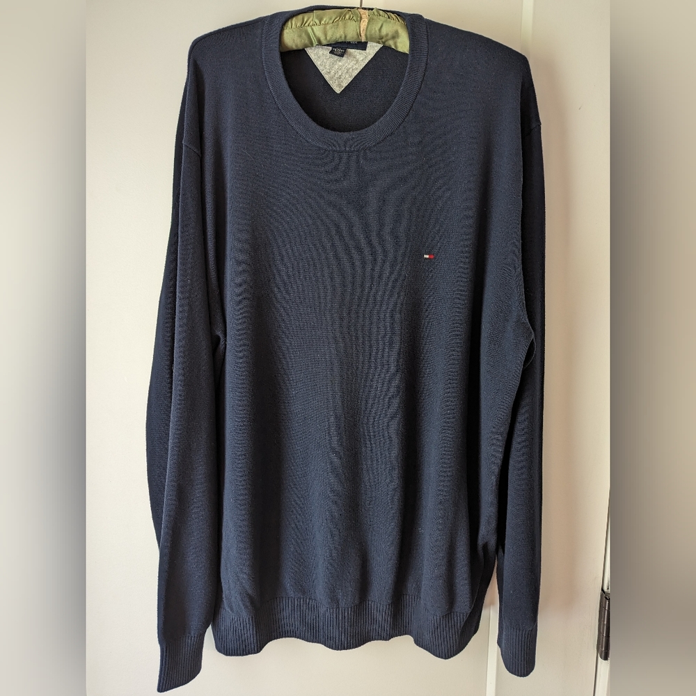 Tommy Hilfiger men's XXL sweater navy pullover long sleeve